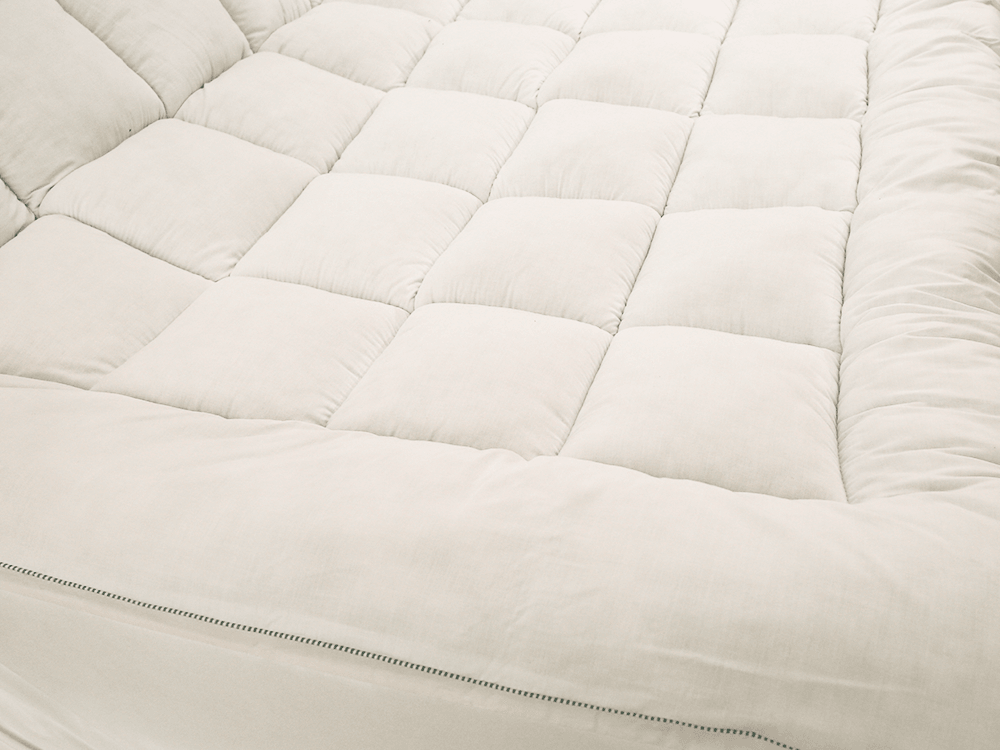 Extra dikke comfortabele polyester matrasbeschermer